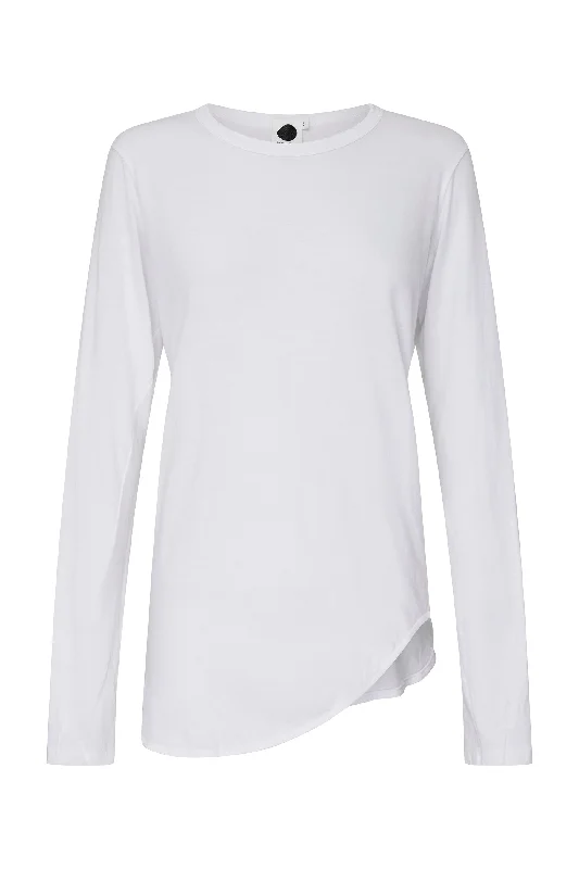 regular scoop hem long sleeve t.shirt